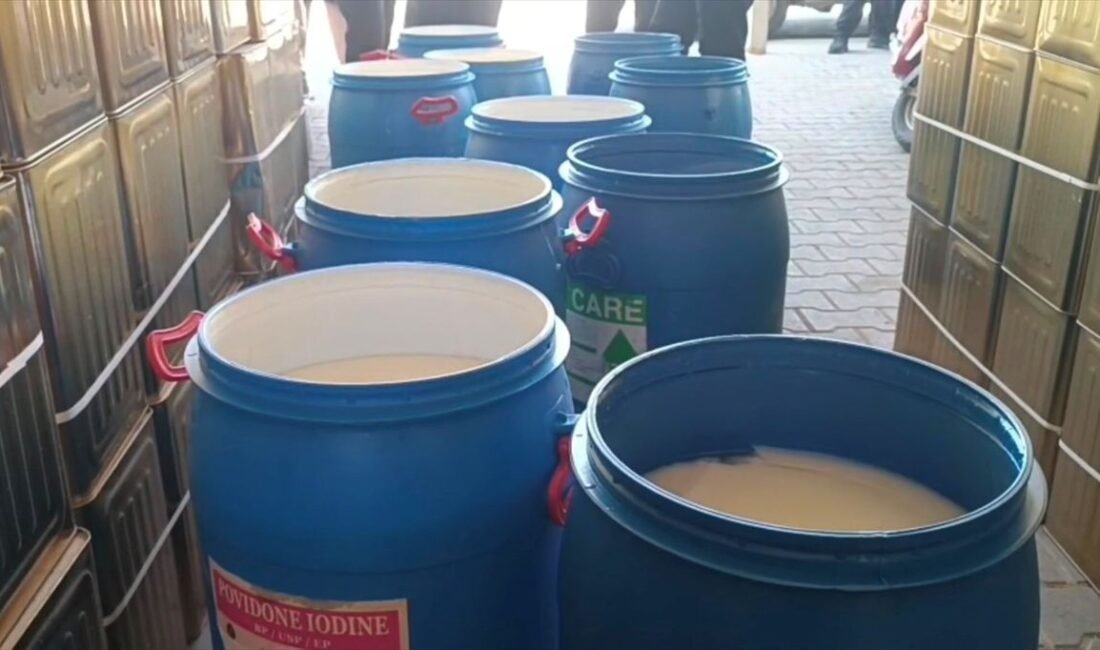 Şanlıurfa'da yetkililerce yürütülen denetimde izlenebilirlik kaydı bulunmayan 400 kilogram sade