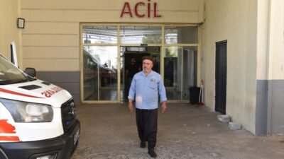 Şanlıurfa'nın Siverek ilçesinde bir bazalt fabrikasında el freni çekilmemiş tırın