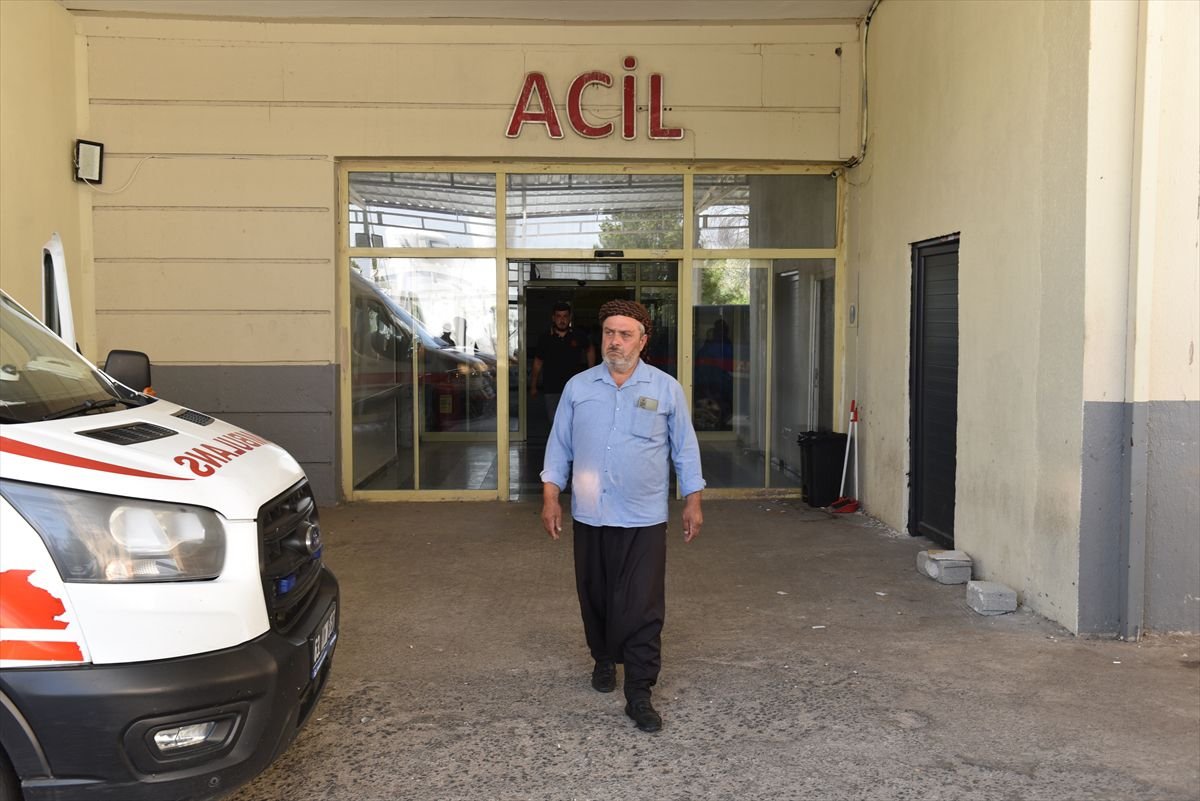 Şanlıurfa'nın Siverek ilçesinde bir bazalt fabrikasında el freni çekilmemiş tırın