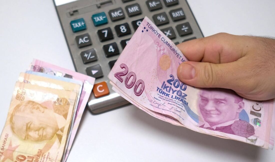 Asgari ücrette 7 aylık erime 5 bin 766 TL’ye ulaştı! Türkiye'de yüksek enflasyon, maaş ve emekli gelirlerinde alım gücü kaybını