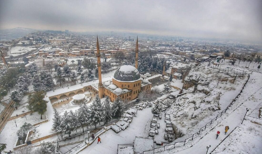 Uzmanlar uyardı: Şanlıurfa’da kış mevsimi sert ve soğuk geçecek. La Nina dalgalarının etkisiyle 2026-2027 kış aylarının dondurucu soğuklar görülmesi