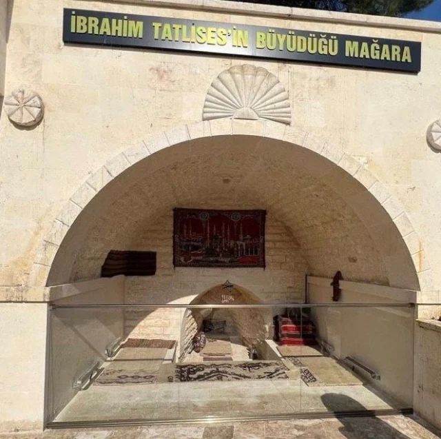 İbrahim Tatlıses'in Doğduğu Mağara 2 Yılda Sadece 250 Ziyaretçi Ağırladı.